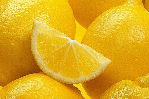 Blueberry Whitening Shower Gel